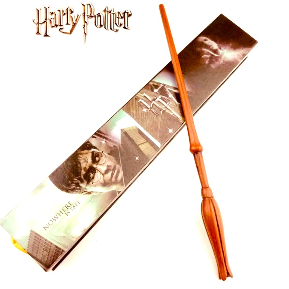 Luna Lovegood’s First Floral Tipped Wand from Harry Potter